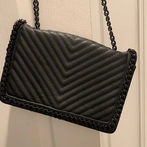 Black chain one-strap shoulder bag